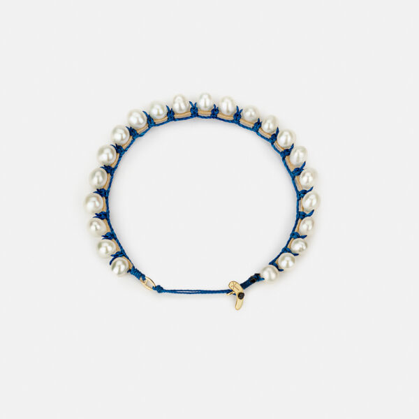 Embroidered moon gold colored "ocean" bracelet with white freshwater pearls 5.5-6mm with beige and ocean blue cord